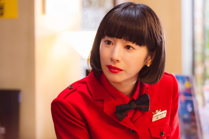 夏帆「ホットスポット」第1話(C)日本テレビ