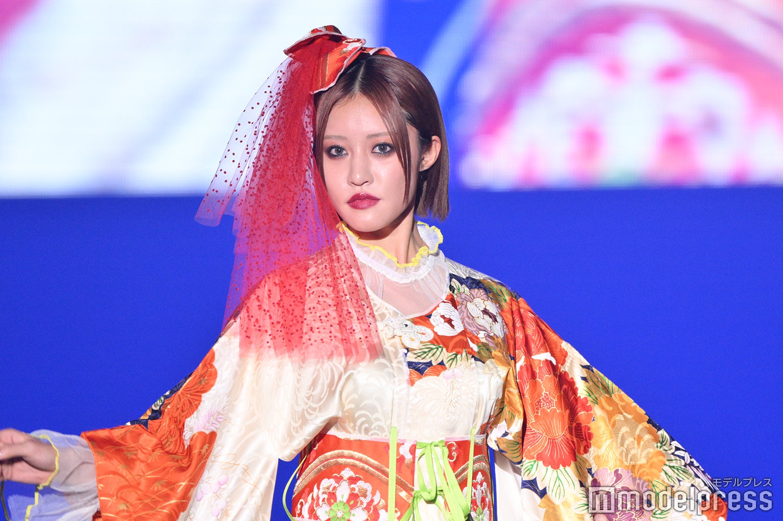 （C）モデルプレス