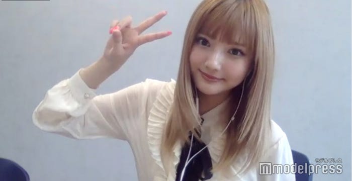 モデルプレスのリモートインタビューに応じた安斉かれん(C)モデルプレス
