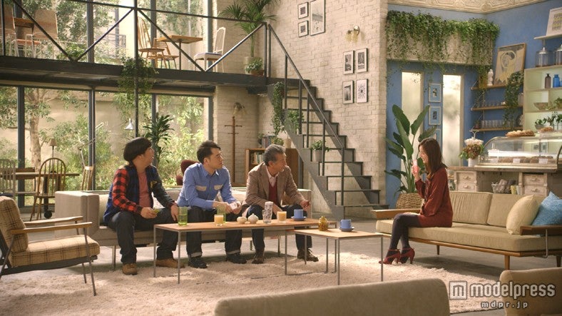 WILLCOM「だれとでも定額」の新CM「のろし」編