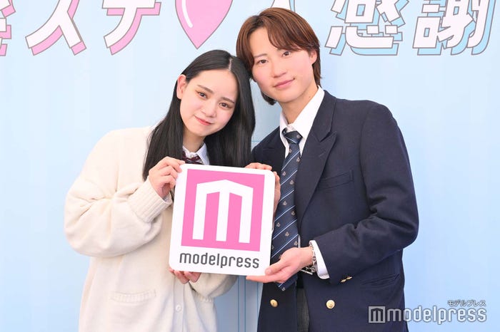 宮城弥生、東野海来(C)モデルプレス