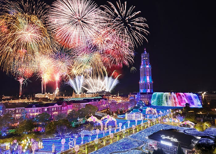 ハウステンボス「九州一花火大会」豪華絢爛22,000発の圧巻花火