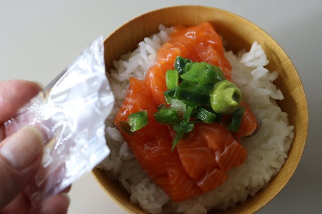 ダイソー　透明醤油　使用例