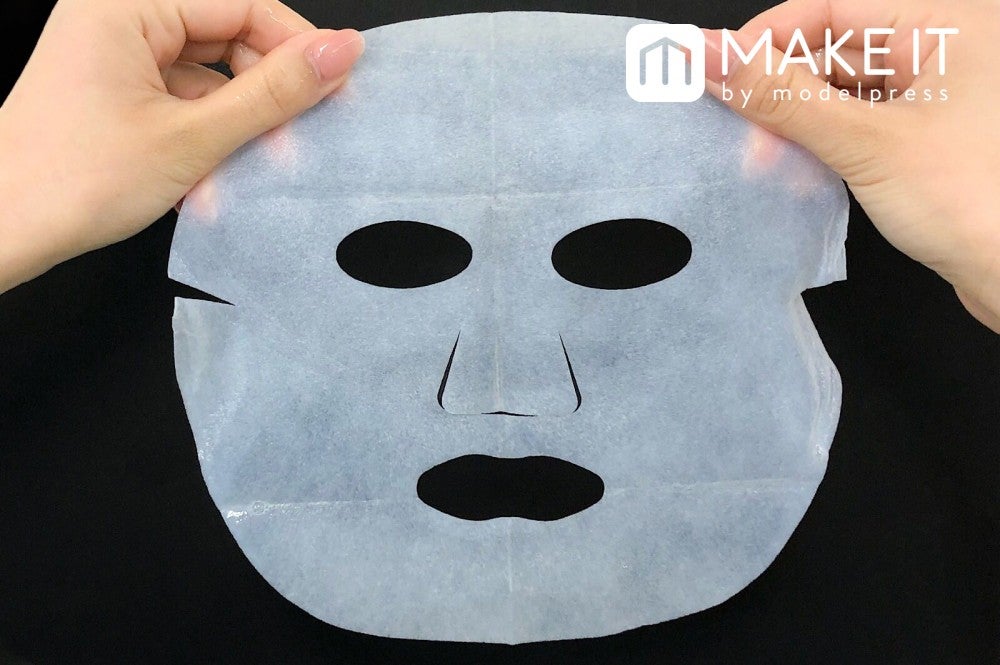 毛穴撫子／お米のマスク (C)メイクイット