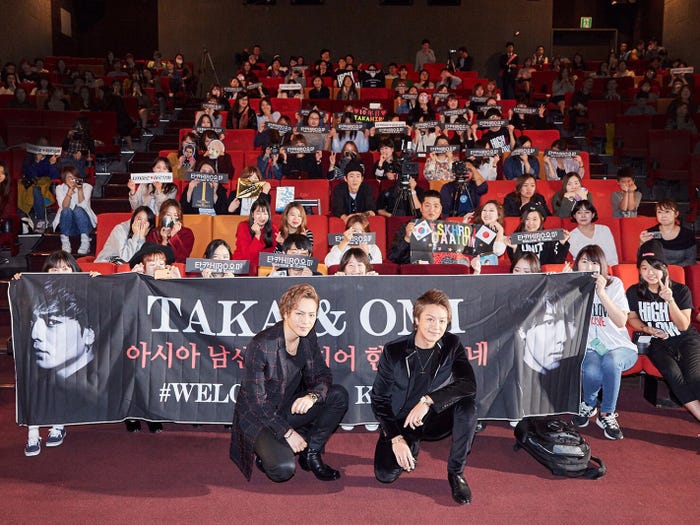 舞台挨拶の様子