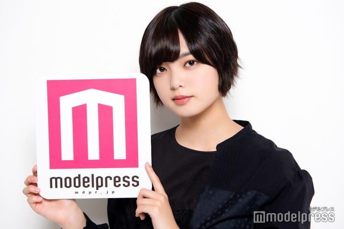 平手友梨奈(C)モデルプレス