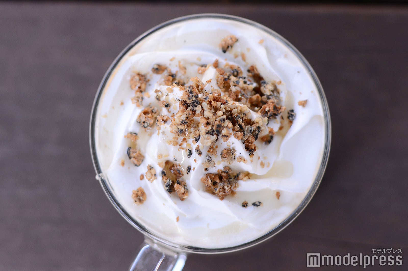 こちらにもゴマサブレをオン （C）モデルプレス