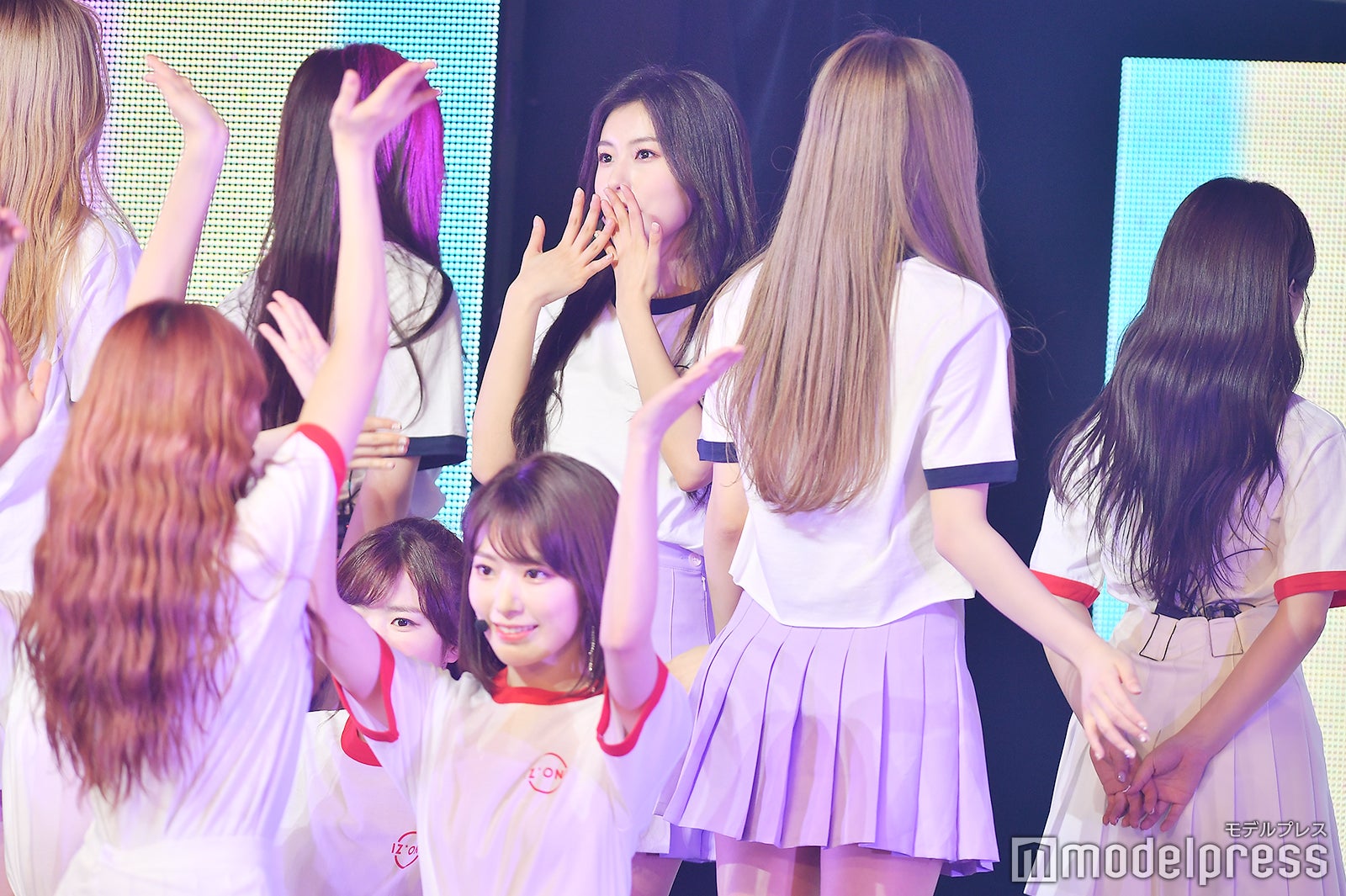 IZ*ONE （C）モデルプレス