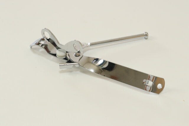 ダイソーの回転式缶オープナーのパッケージ