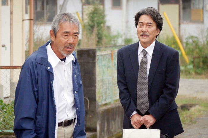 寺尾聰、役所広司/「陸王」第2話より(C)TBS
