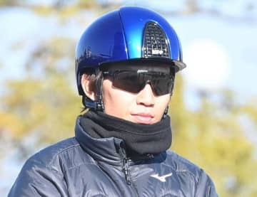 落馬負傷の田辺 調教騎乗を再開「感覚を取り戻す」年明け復帰を目指す