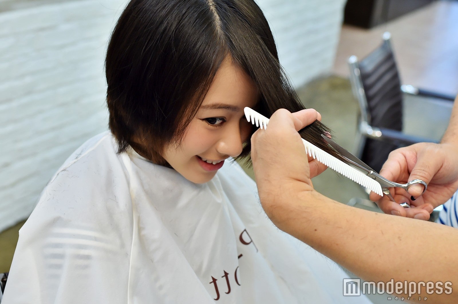 「前髪はぱっつんにならないように…」（C）モデルプレス