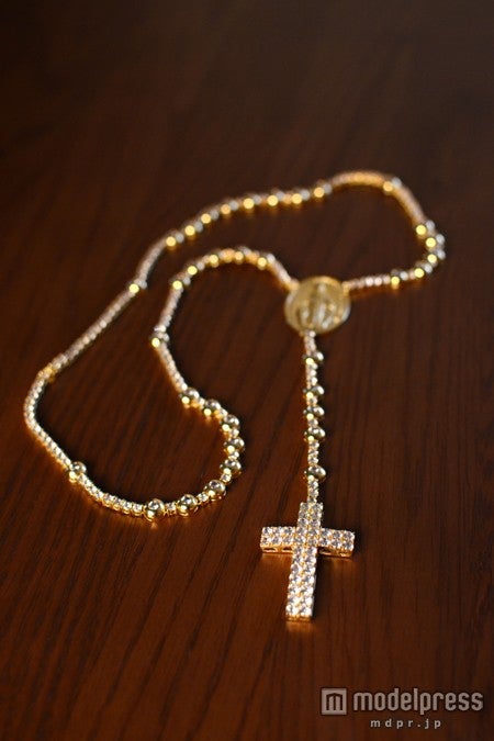 ハマっているロザリオのネックレス