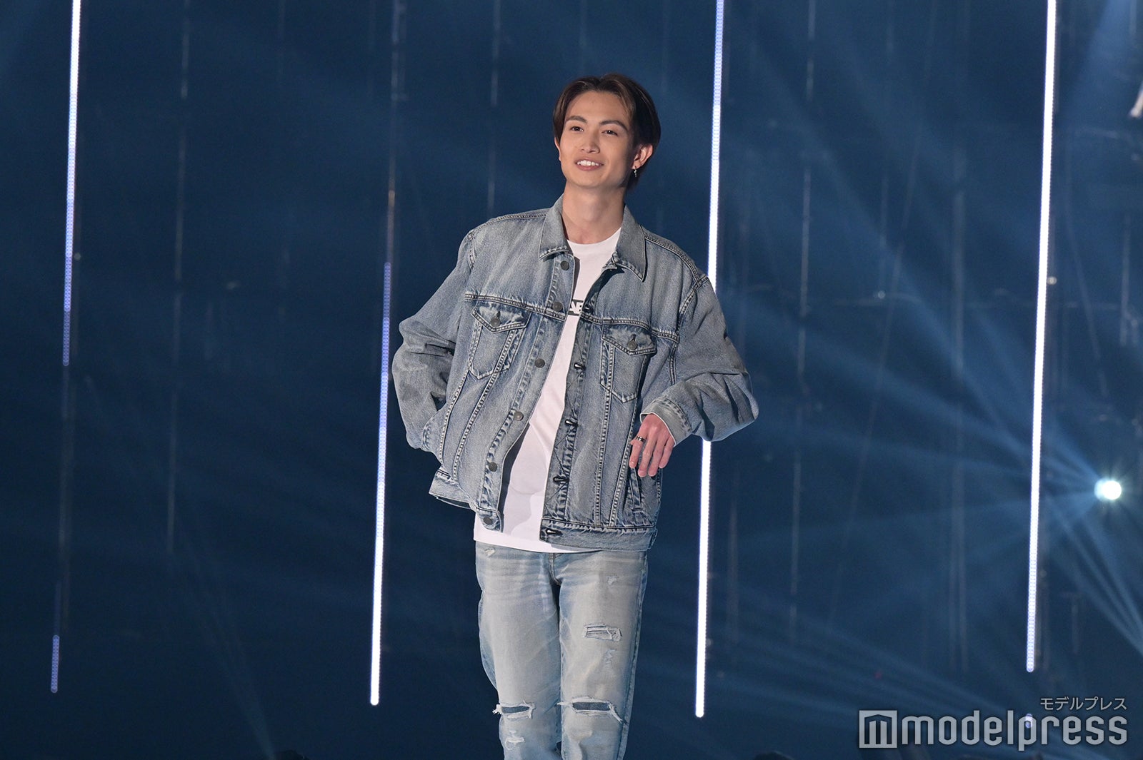 綱啓永（C）モデルプレス