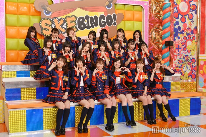 SKE48(前列左から)熊崎晴香、菅原茉椰、須田亜香里、松井珠理奈、大場美奈、高柳明音(中列左から)野村実代、末永桜花、北川綾巴、小畑優奈、日高優月、荒井優希、後藤楽々(後列左から)高木由麻奈、都築里佳、内山命、水野愛理、北川愛乃、坂本真凛、深井ねがい(C)モデルプレス