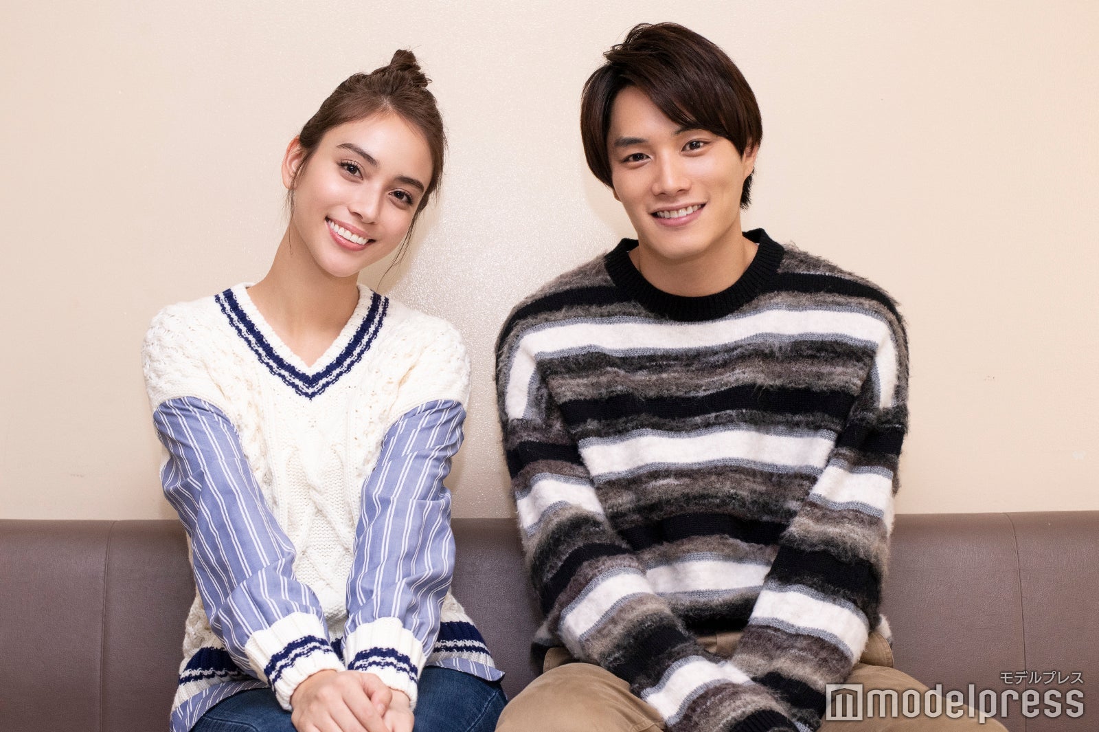 滝沢カレン、鈴木伸之（C）モデルプレス