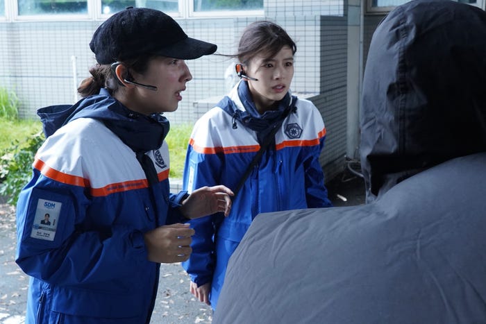 仁村紗和、出口夏希「ブルーモーメント」最終話より(C)フジテレビ