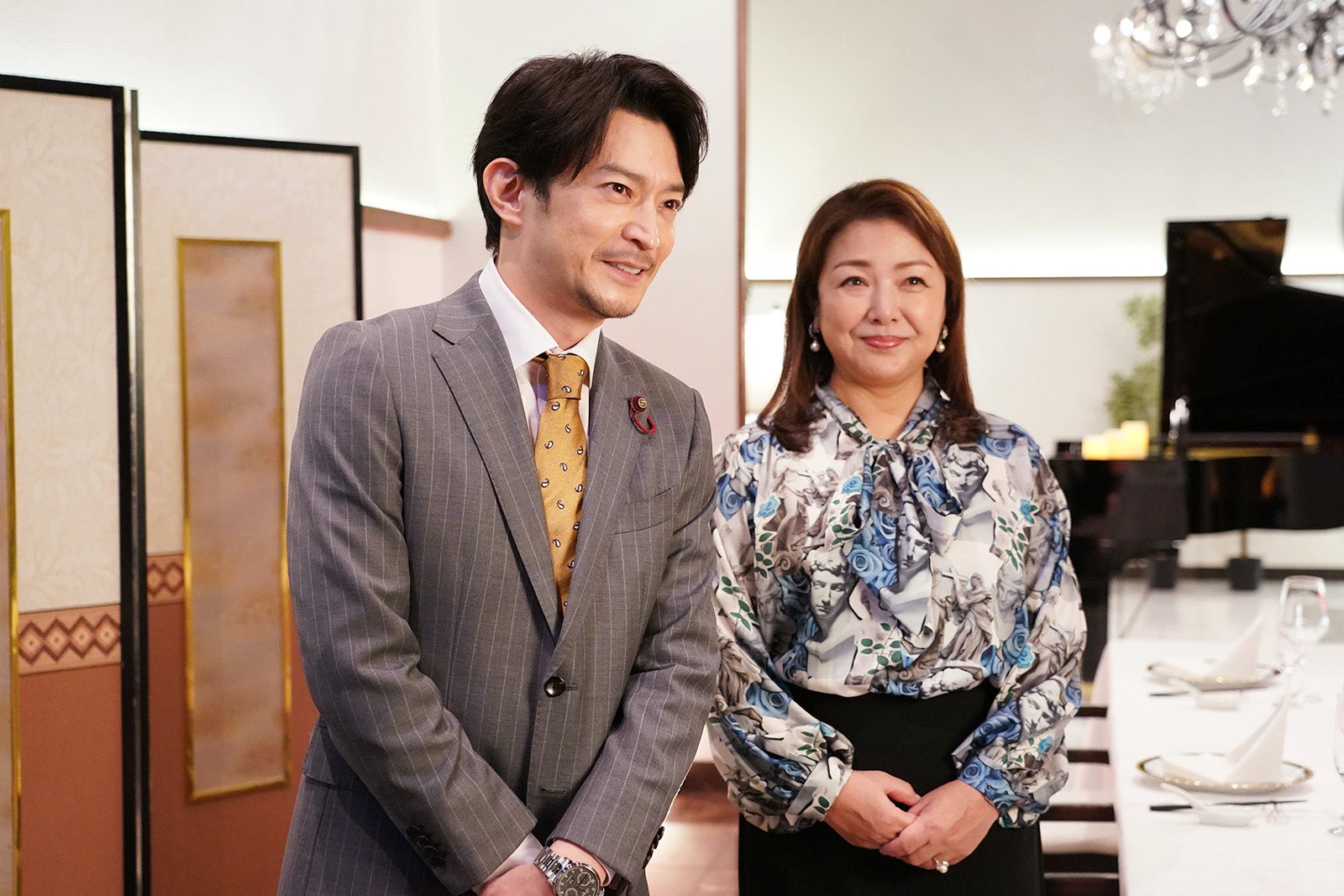 津田健次郎、原日出子／「リバーサルオーケストラ」第6話より（C）日本テレビ