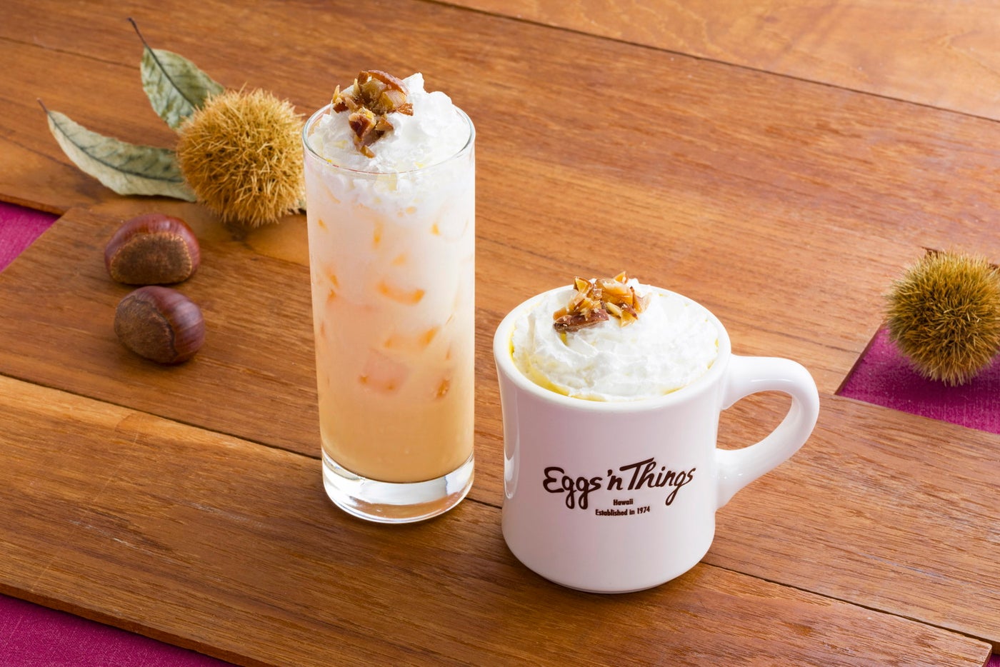 マロンティーラテ [Hot or Iced]税込825円（提供写真）