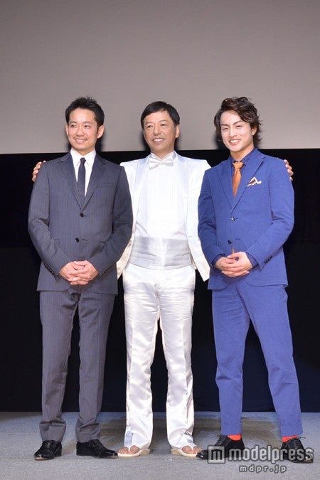 （左）近藤真広監督、（中央）板尾創路、（右）白濱亜嵐