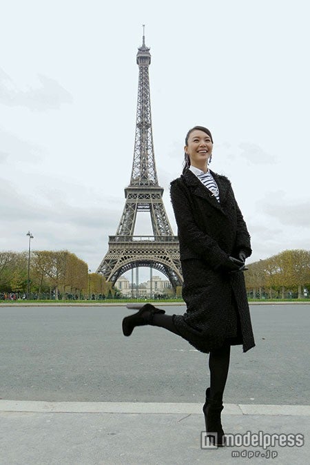 ロケで冬のパリへ／画像提供：講談社