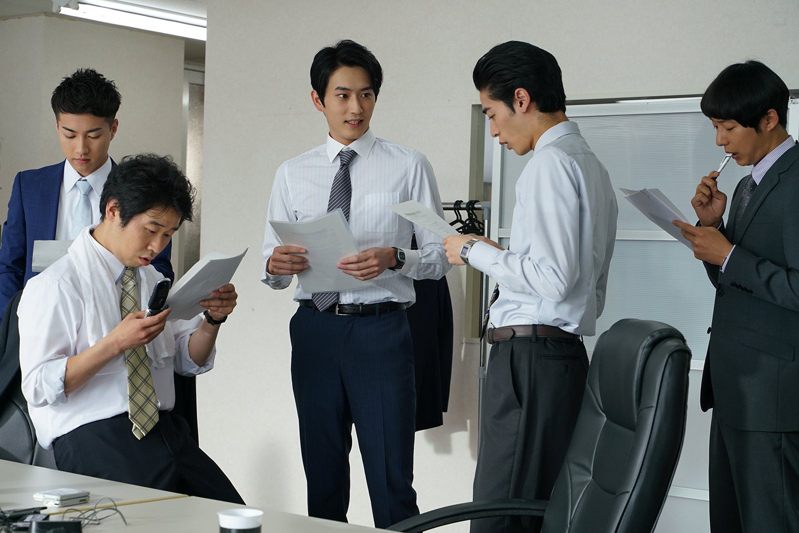 「スカム」第4話より（C）「スカム」製作委員会・MBS