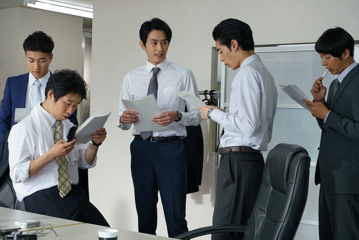 「スカム」第4話より(C)「スカム」製作委員会・MBS