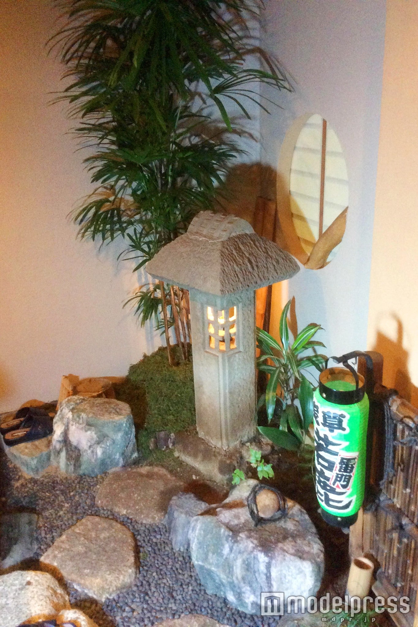 「若鹿」店内の坪庭／画像提供：若鹿