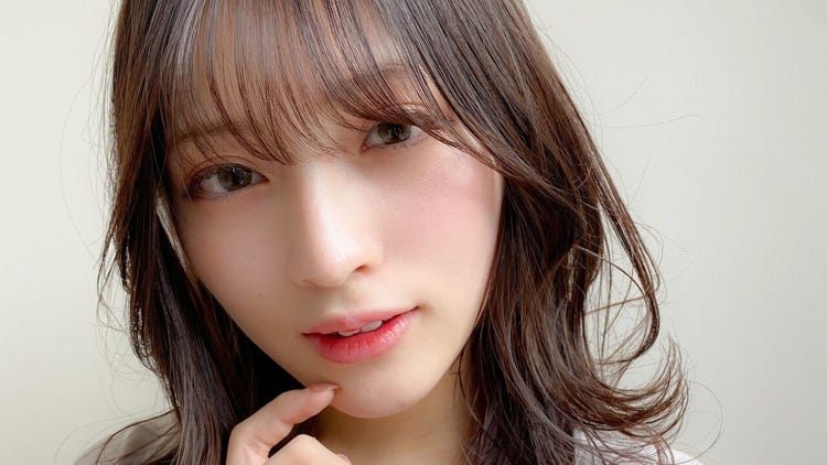 その日の気分で変えられる 最強 2way前髪 をご紹介 モデルプレス その日の気分で変えられる 最強 2way前髪 をご紹介 モデルプレス