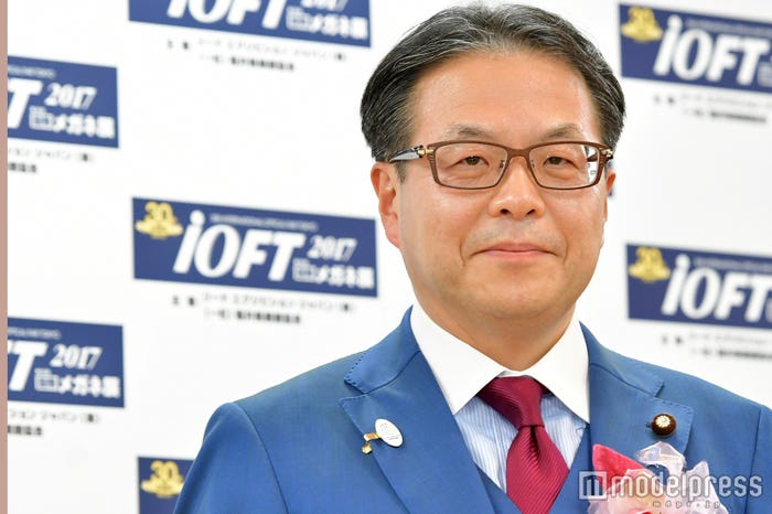 世耕弘成経済産業大臣(C)モデルプレス