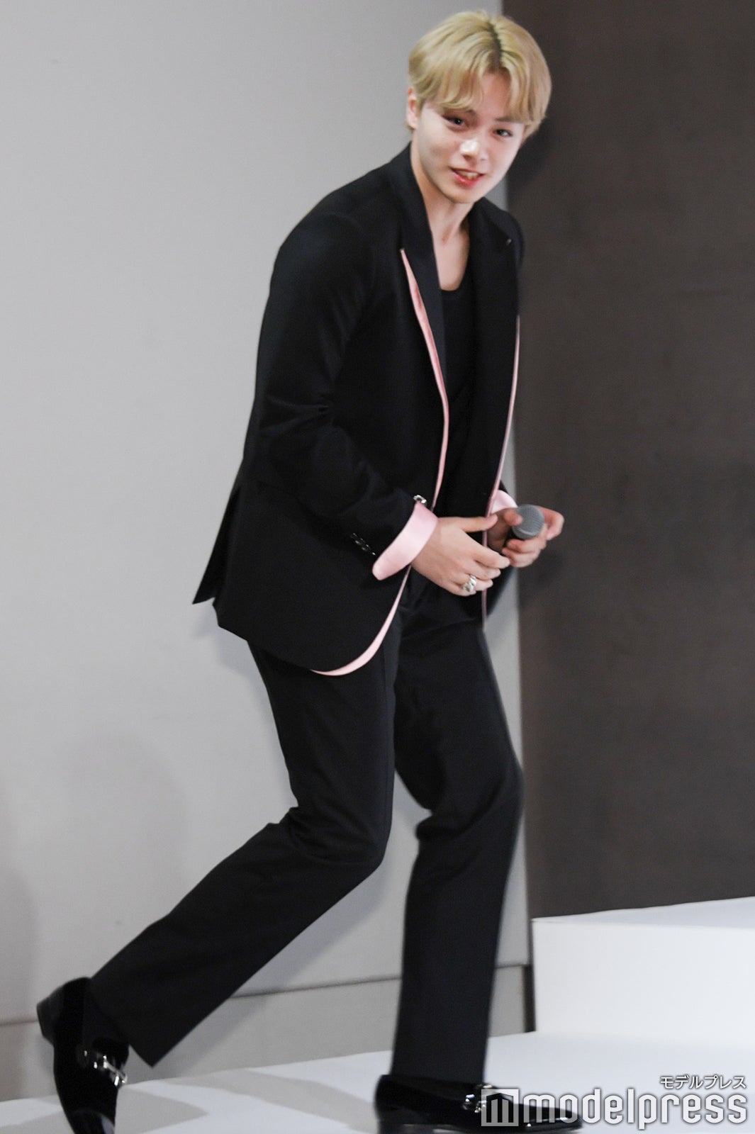 鶴房汐恩 （C）モデルプレス