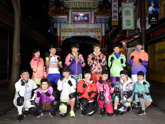 (前列左から)ナダル、渚、AYA、ブルゾンちえみ、池田美優、瑛茉ジャスミン、岡田結実(後列左から)村上佳菜子、サンシャイン池崎、小宮浩信、HIKAKIN、北村匠海、藤光謙司(C)フジテレビ