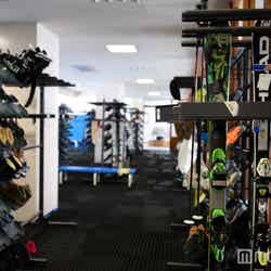 スキー、スノーボードに必要な道具はすべてレンタル可能(C)モデルプレス