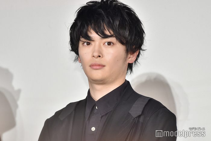 渕野右登 (C)モデルプレス