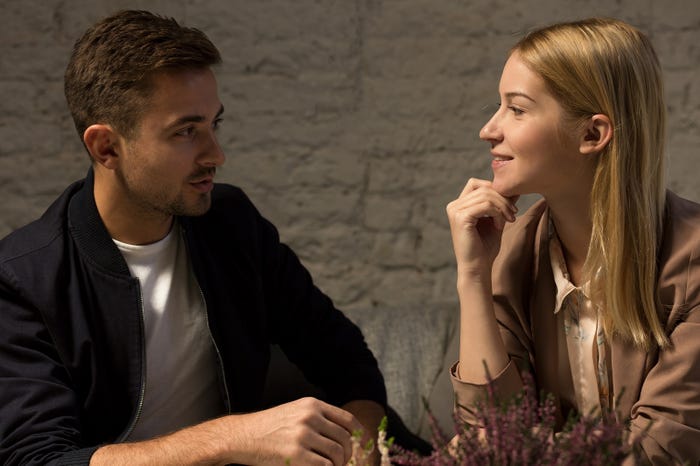 話をよく聞いてくれる男性はあなたに好意を抱いているのかも(photo by Photographee.eu/Fotolia)