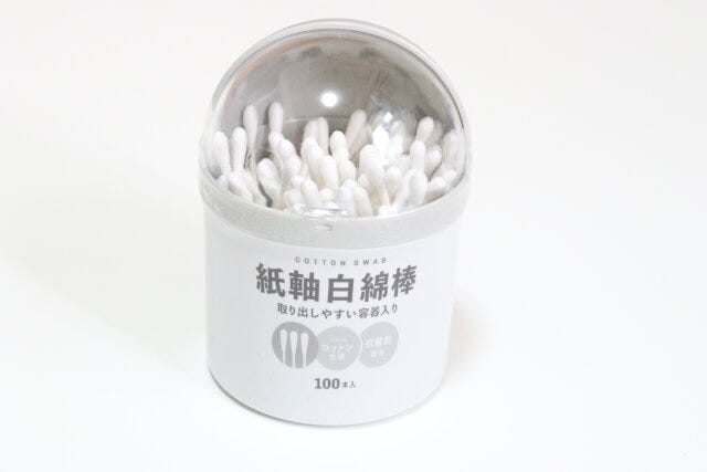 セリアの紙軸白綿棒100本 セリアの紙軸白綿棒100本
