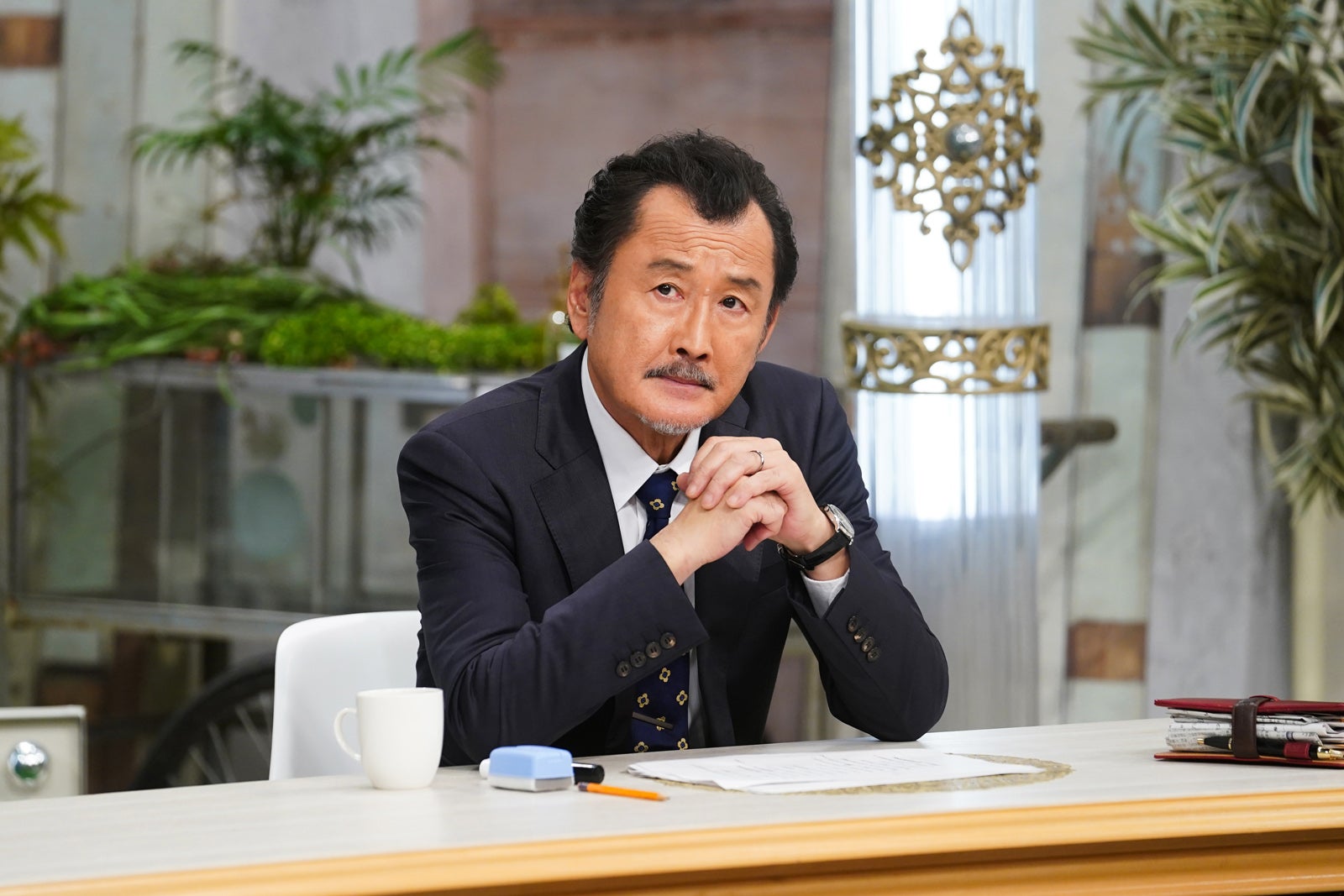 吉田鋼太郎（C）映画「おいハンサム！！」製作委員会