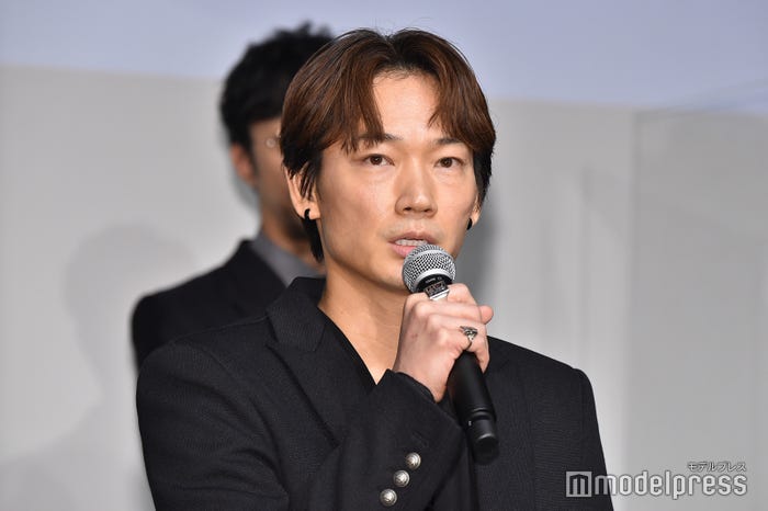 綾野剛(C)モデルプレス