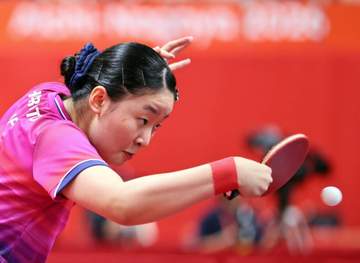 張本美和、早田ひながメダル確定！張本は過去1勝2敗の北朝鮮選手に圧巻ストレート勝ち、早田は世界8位に完勝ストレート勝ちで4強入り