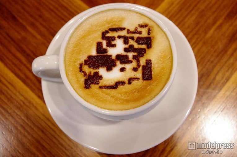 マリオ・ラテ￥649（税抜き）（C）1985 Nintendo