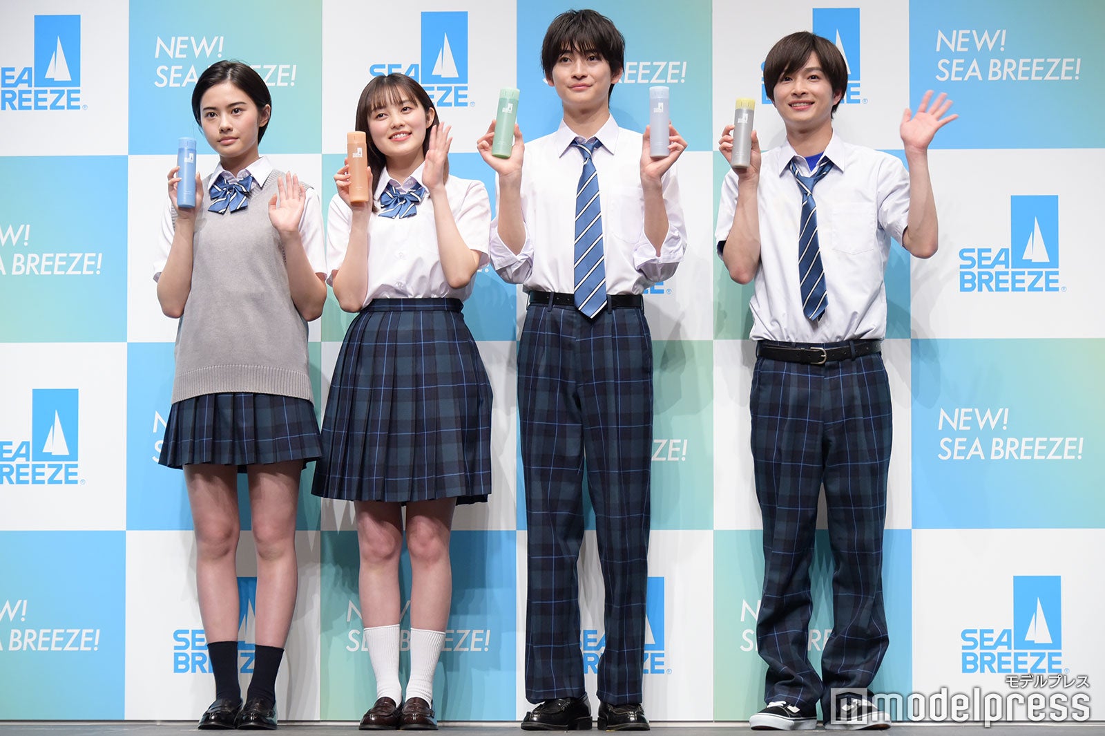 （左から）安斉星来、福山絢水、高橋文哉、曽田陵介（C）モデルプレス