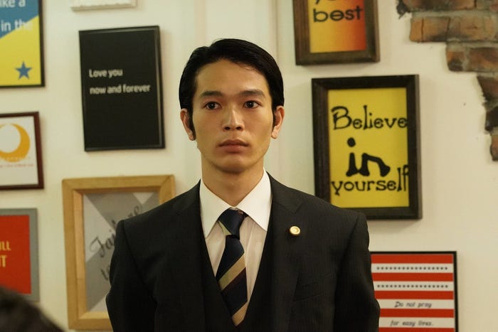 岩井拳士朗(C)フジテレビ