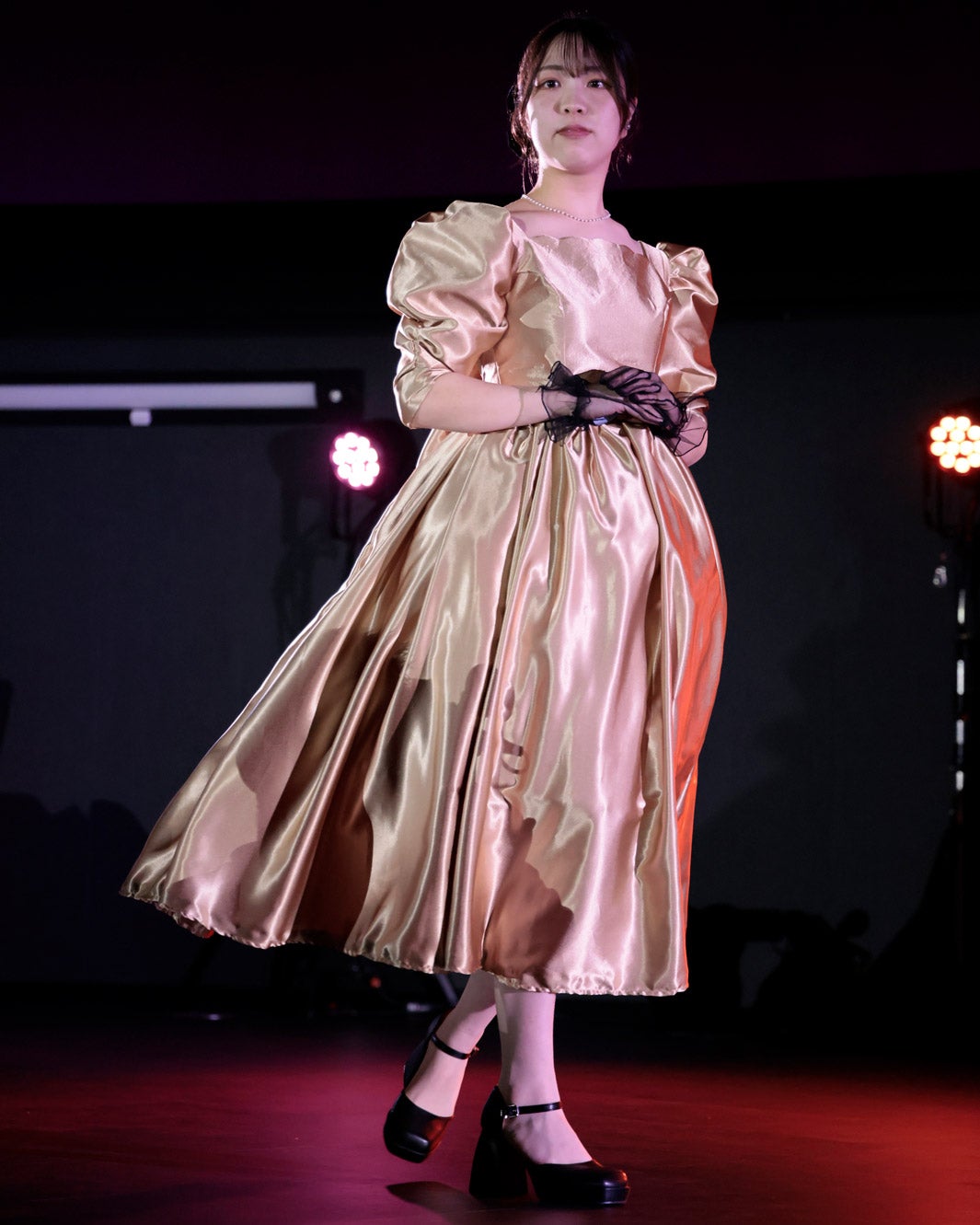 「TGC KITAKYUSHU 2022 KICK OFF EVENT」九州女子大学・人間生活学科ステージより（提供写真）