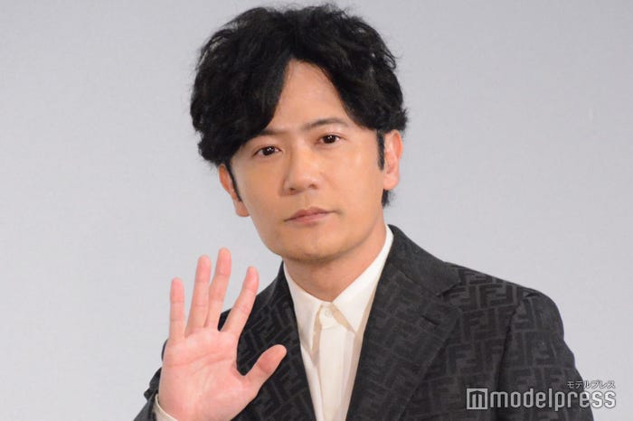 稲垣吾郎(C)モデルプレス