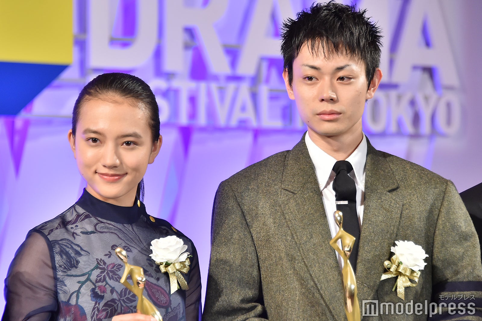 清原果耶、菅田将暉 （C）モデルプレス