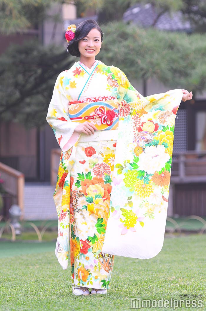 川瀬莉子 (C)モデルプレス