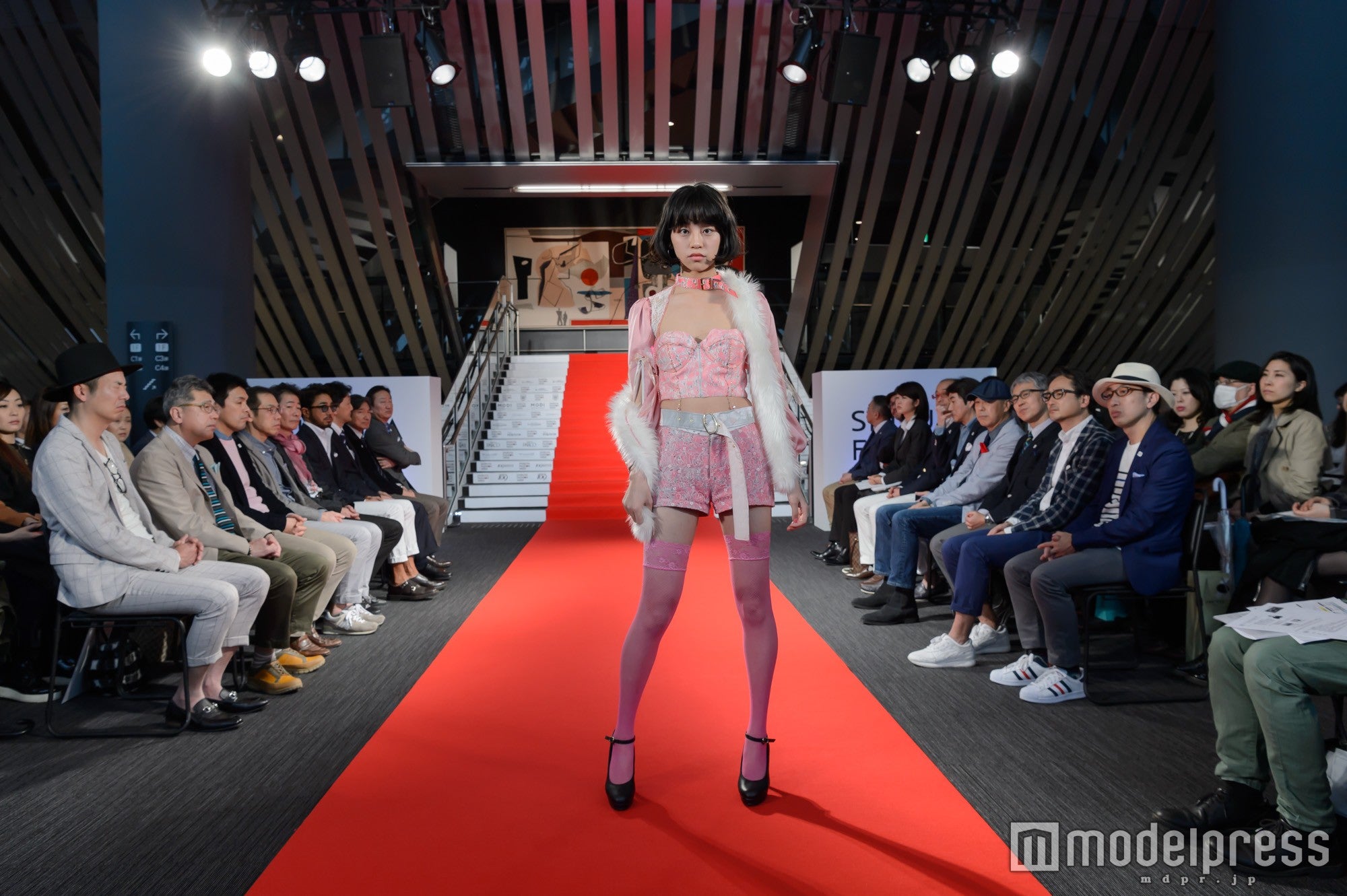 「東京ニューエイジ」より「white lilly」