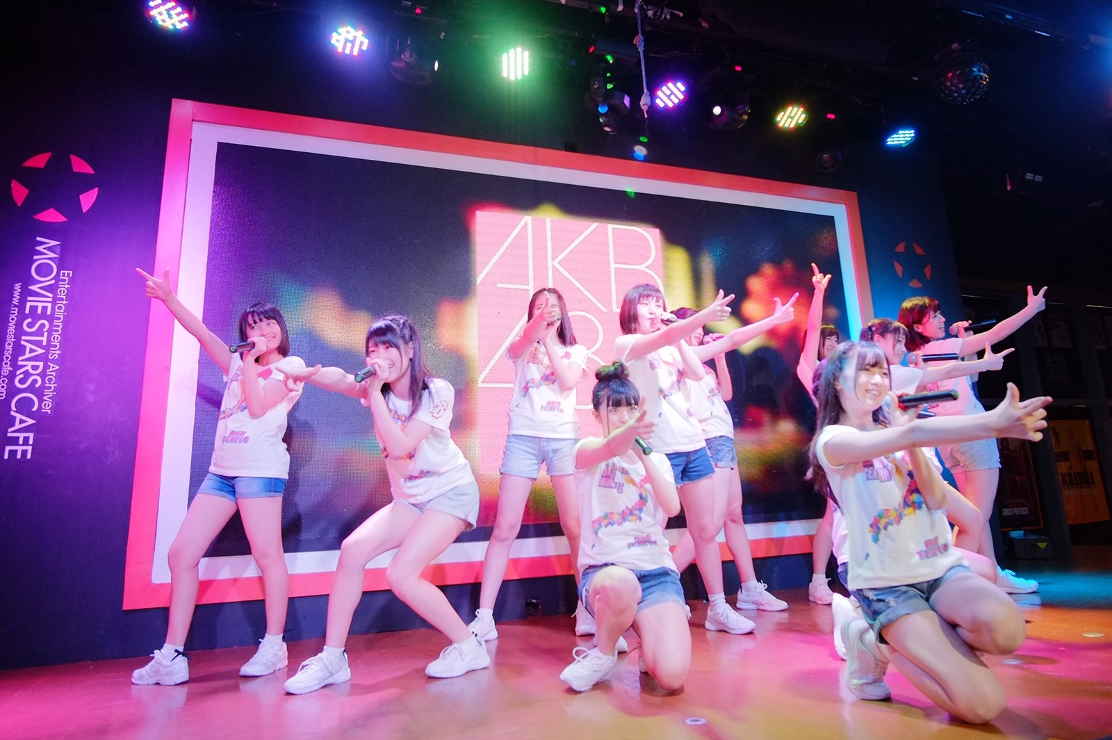 AKB48チーム8（C）AKS