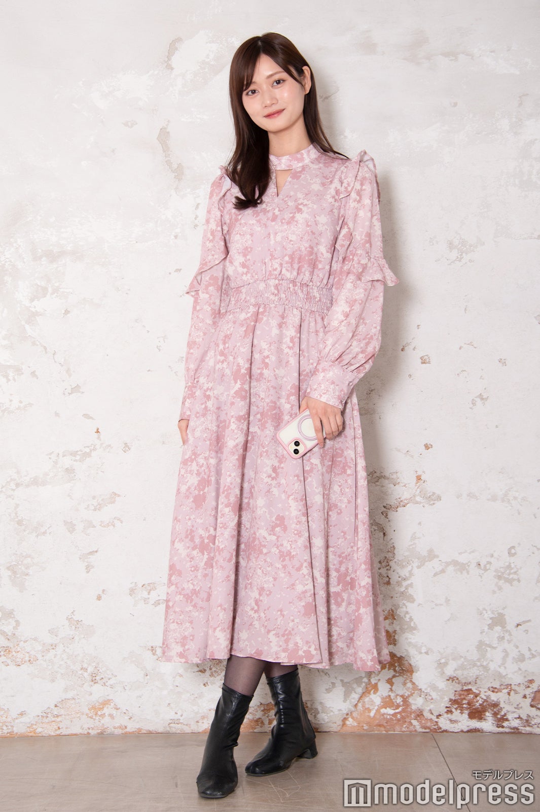 ワンピースで春コーデ（C）モデルプレス