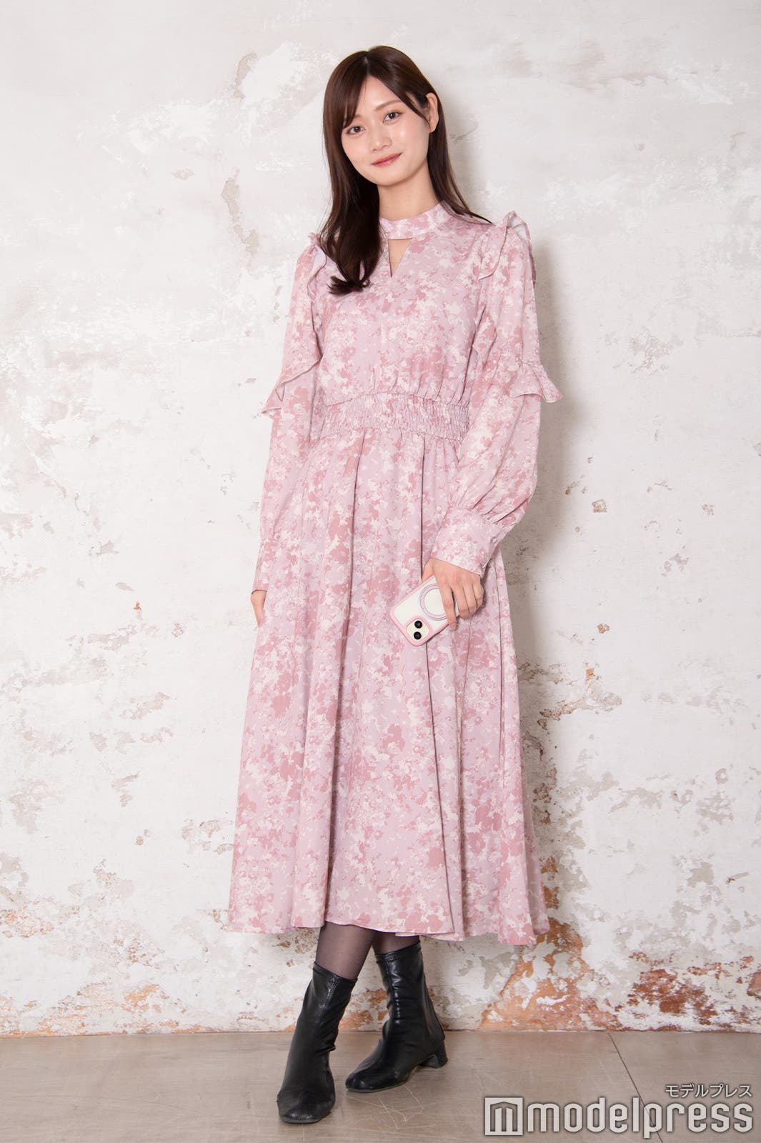 ワンピースで春コーデ(C)モデルプレス